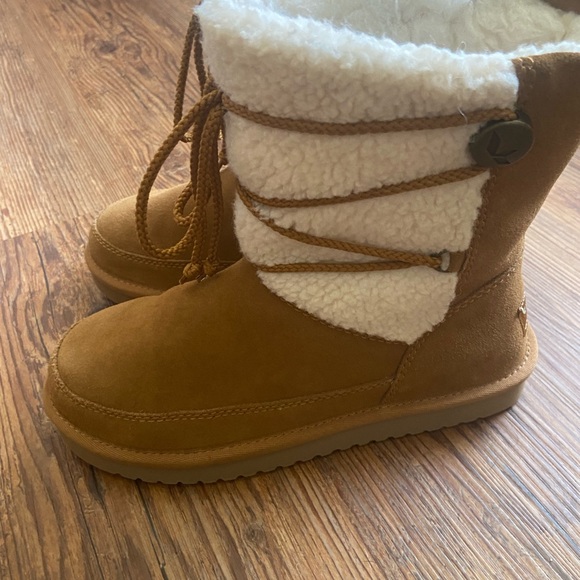 Kookaburra by UGG Boots - Picture 6 of 7